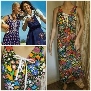 Amazing 70s maxi dress